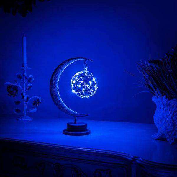 Bewitching Lunar Lamp